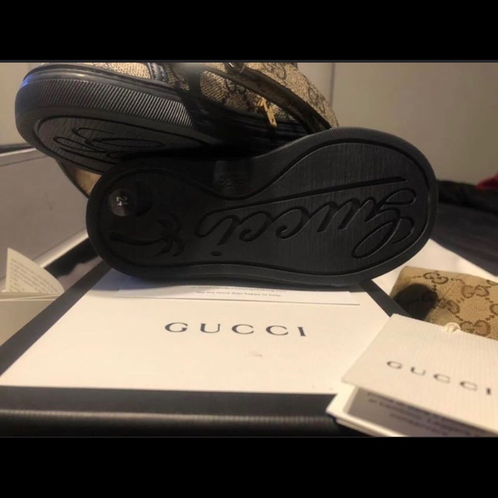 Kid Gucci shoe size 7 - Picture 4 of 4
